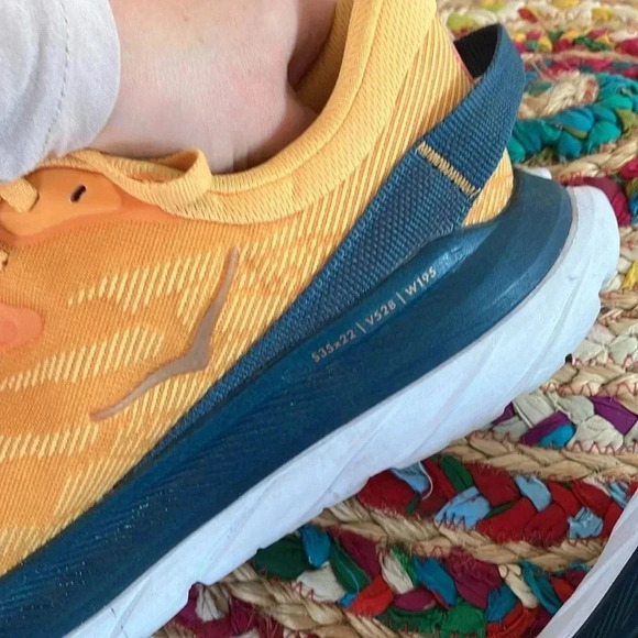 Hoka One One  Mach Supersonic profly+ orange sneakers 8,5 - Picture 5 of 9